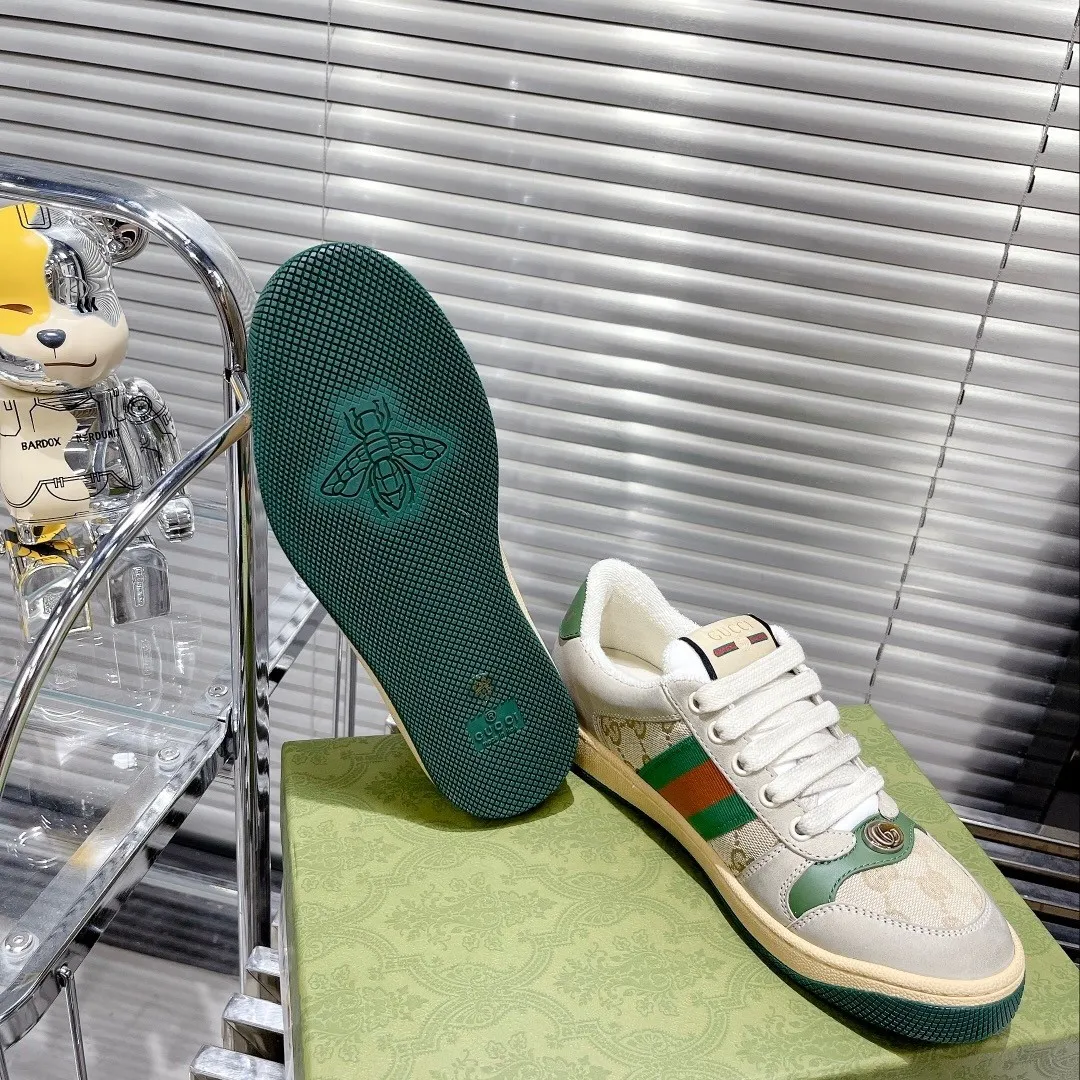 👟👟Ex-factory price 480👟👟 Women's Shoes Women's Clothing Women's Shoes Women's Clothing Women's Shoes Women's Clothing 𝗚𝘂𝗰𝗰𝗶 Screener series sports dirty shoes, all upgraded at the ex-factory price of z👟👟The leather and outsole are made to be worn and molded at one time, instead of market products that are worn later and look very cheap. The inner lining is a cotton blended towel customized according to the original product. The thickness, breathability, and feel are all the same as the original product. Genuine open-mold cowhide feet are stamped and formed, rather than the ordinary version on the market that is cut by hand. The metal Double G oval enamel hardware is molded according to the original version. The details of the latest outsole have been adjusted compared to the previous version. We have also made upgrades. The T👟👟factory price R outsole, which is the same as the exclusive private model and the genuine product, perfectly restores the original craftsmanship in terms of softness and hardness, texture lines and clarity, and wearing comfort. The rubber soles sold on the market are not only wrong in color, texture, and bee pattern on the soles, but also have no texture at all. The thickness of the sole is approximately 2.5cm. Authentic and consistent complete packaging SIZE: 35-44